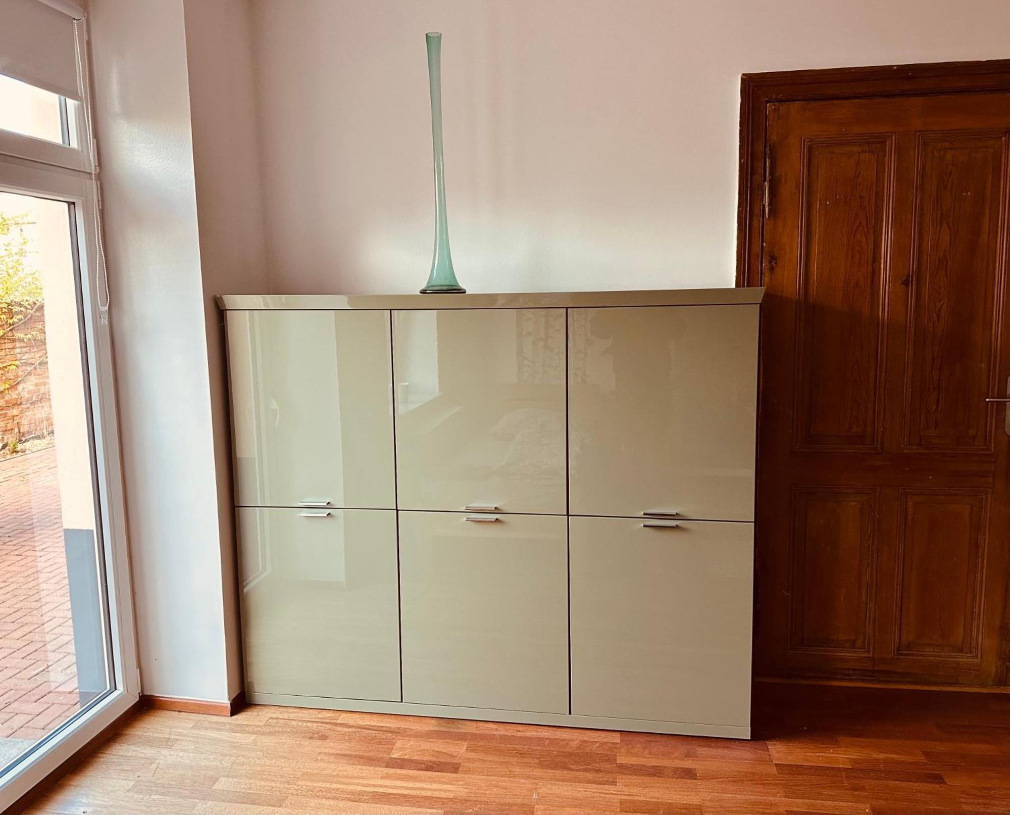 Moderne In *